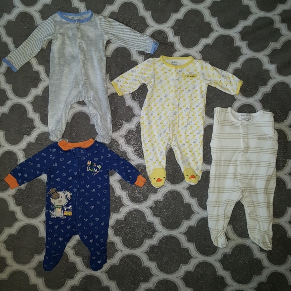 Newborn Baby boy Sleepwear LOT Of 4
